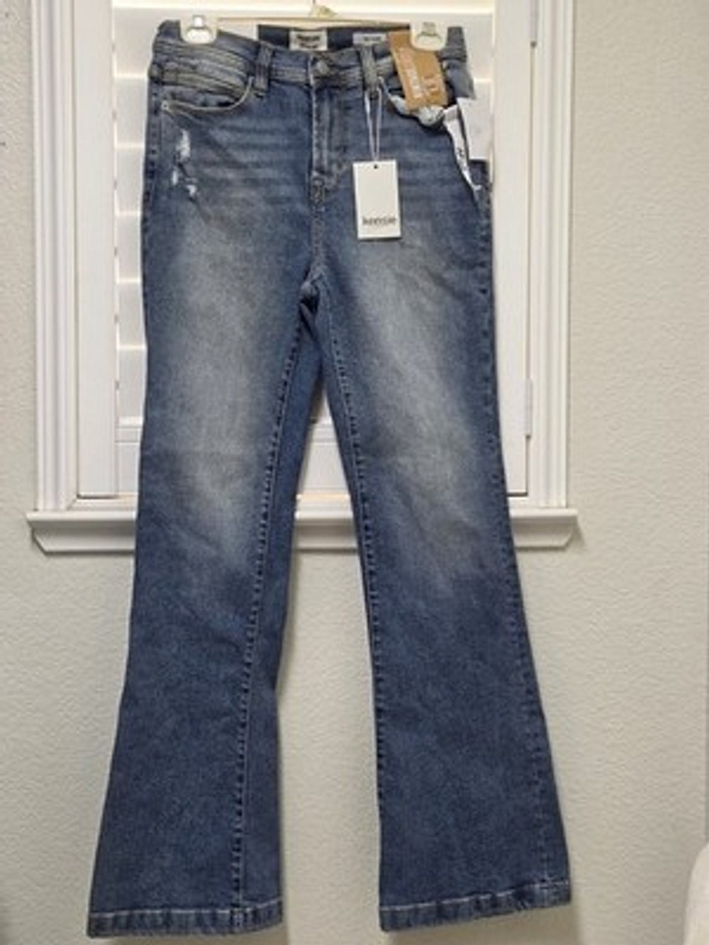 Kensie Vintage Luxe Flare Jeans Women's 6/28 High Rise Stretch Distressed NWT